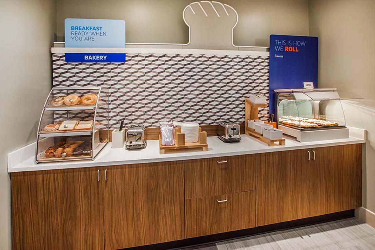 Holiday Inn Express Hotels Biddeford By Ihg Dış mekan fotoğraf